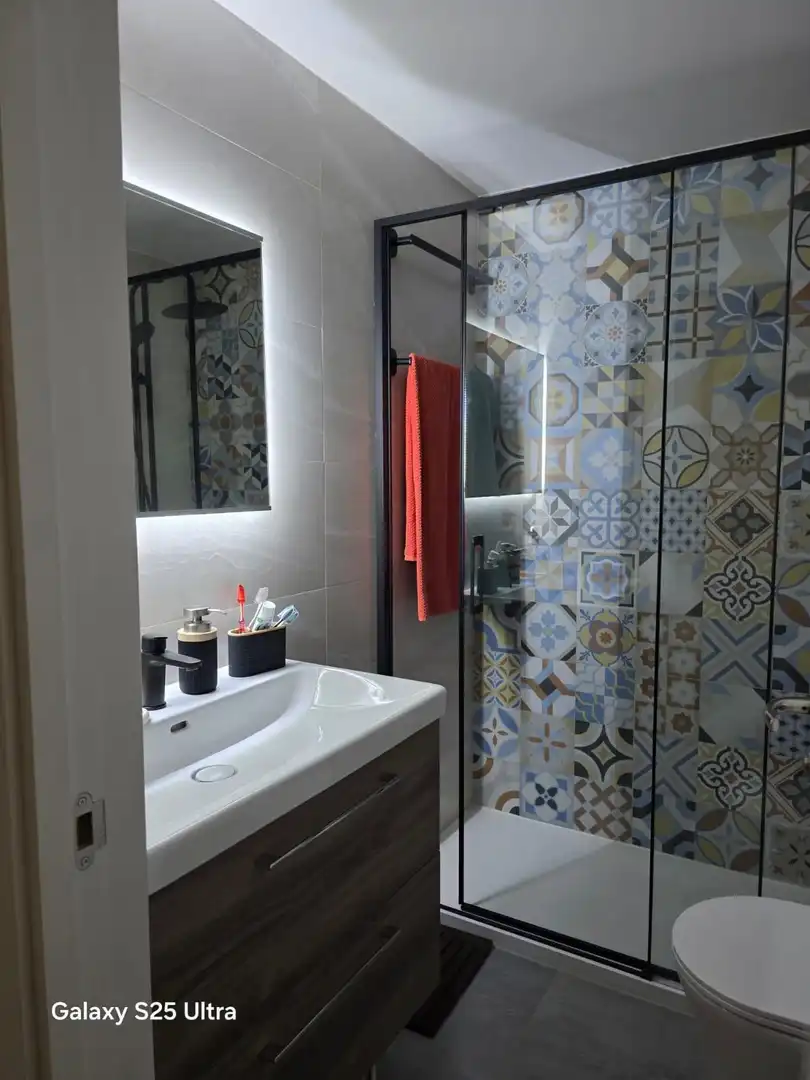 Bathroom of Flat for sale in Benidorm  with Private garden, Furnished and Balcony