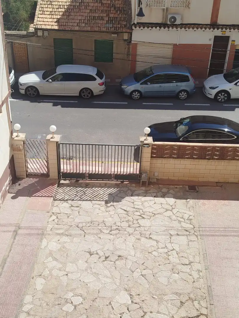 Aparcament de Pis en venda en El Campello amb Moblat i Balcó