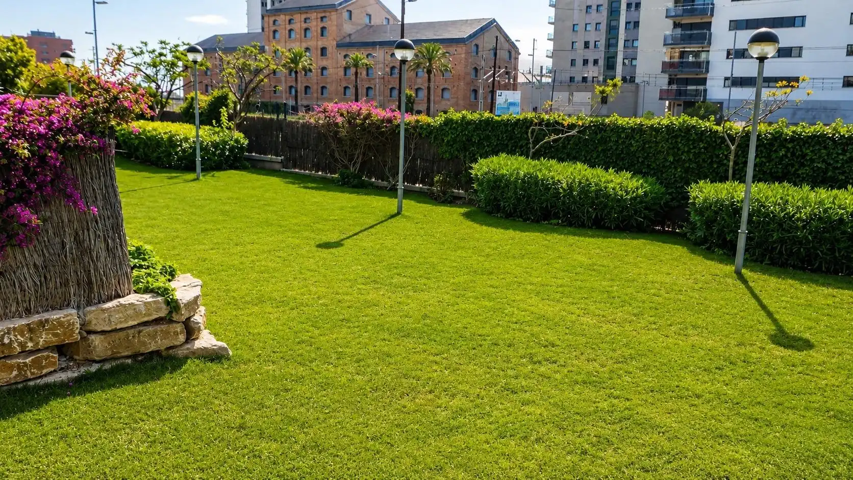 Piso de alquiler en Badalona con Calefacción, Parquet y Terraza