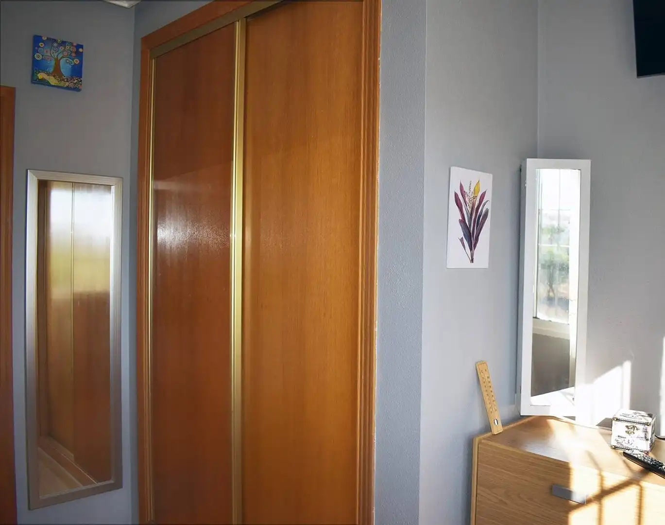 Casa aparellada amb terrassa en venda a Zona Carrefour - Urbanizaciones, imagen 25