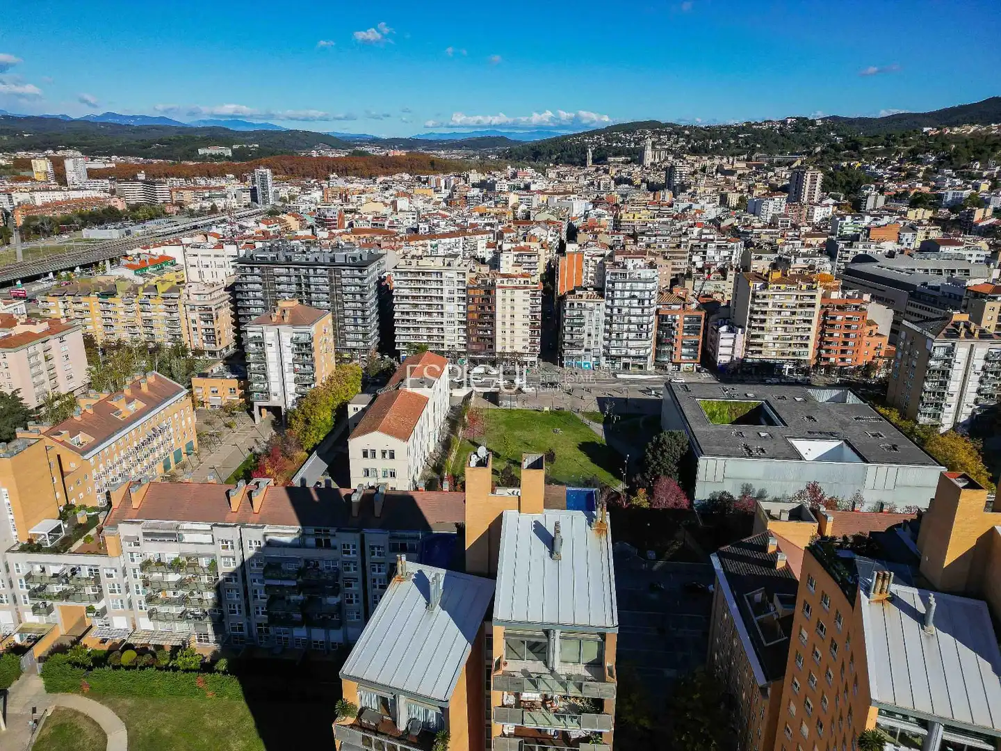 Exterior view of Attic for sale in Girona  with Air Conditioner, Heating and Terrace
