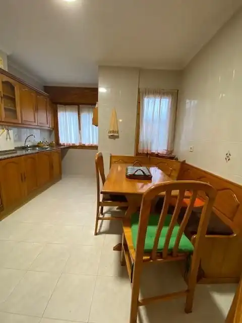 Cuina de Dúplex en venda en Pravia amb Calefacció, Traster i Rentadora