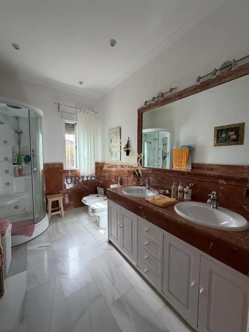 Casa con piscina en venta en Periurbano Oeste - Sierra, imagen 23
