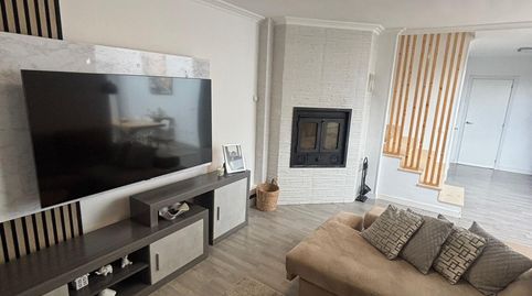 Foto 2 von Einfamilien-Reihenhaus zum Verkauf in Avenida Burgos, Alfoz de Quintanadueñas, Burgos