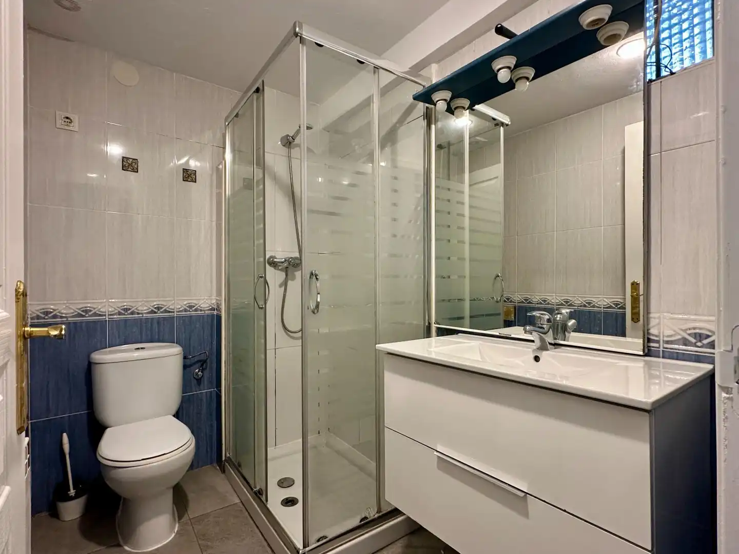 Flat for sale in Calle de Joaquín Jarauta 83, imagen 10