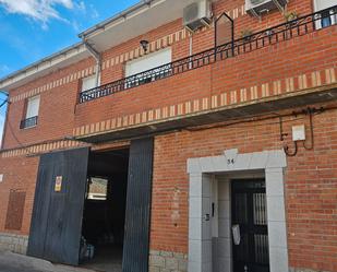 Vista exterior de Pis en venda en Navahermosa