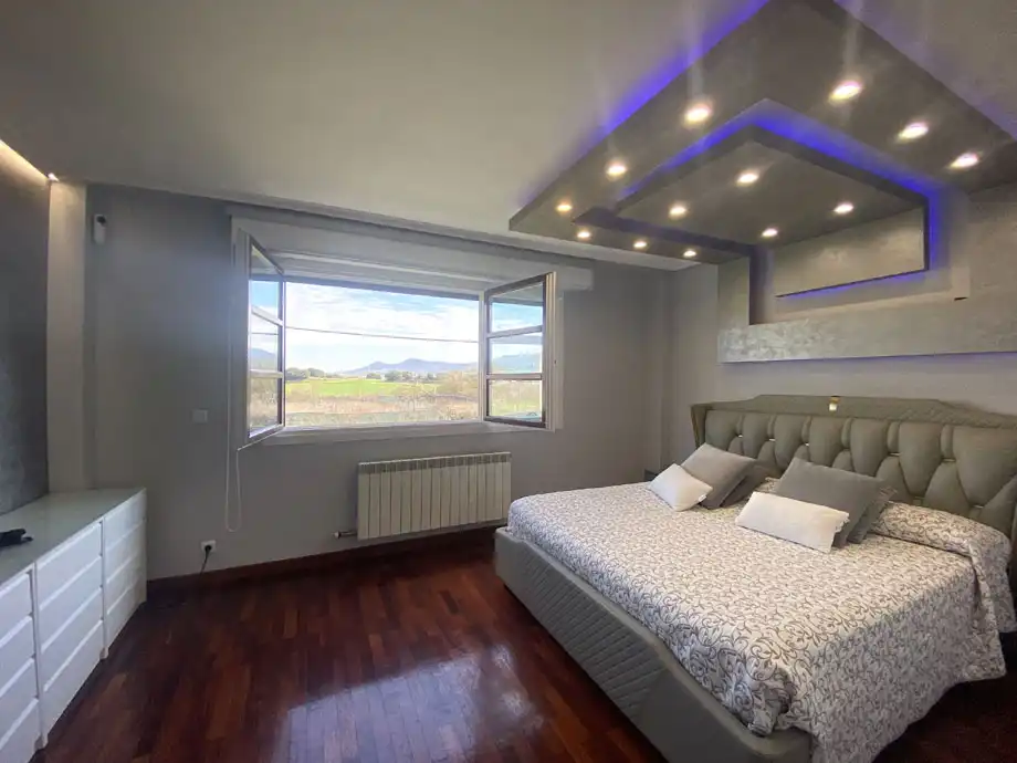 Habitación de Casa o chalet en venta en Iruña Oka / Iruña de Oca con Calefacción, Jardín privado y Terraza