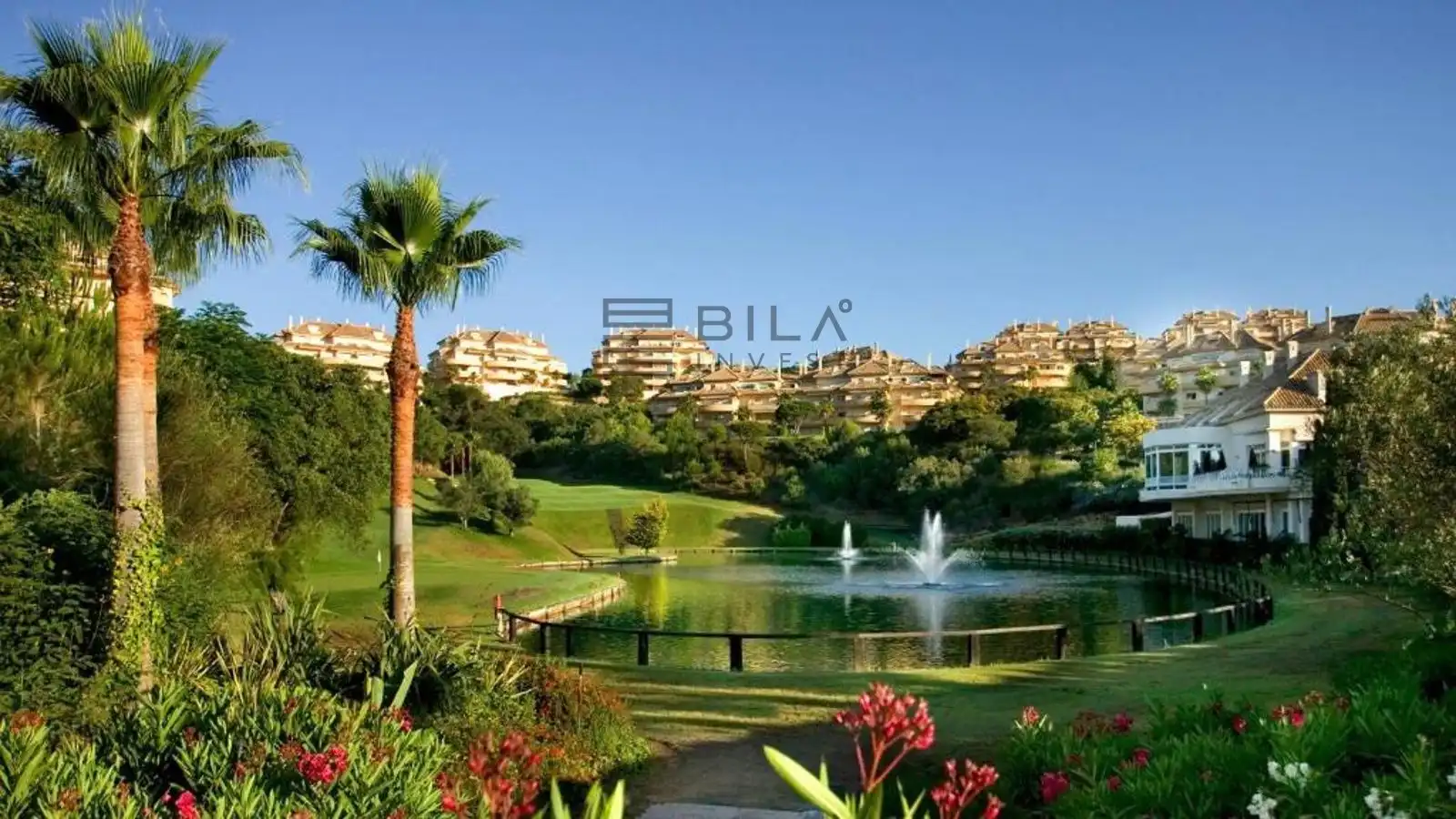 Piso con piscina en venta en Elviria Hills, imagen 22