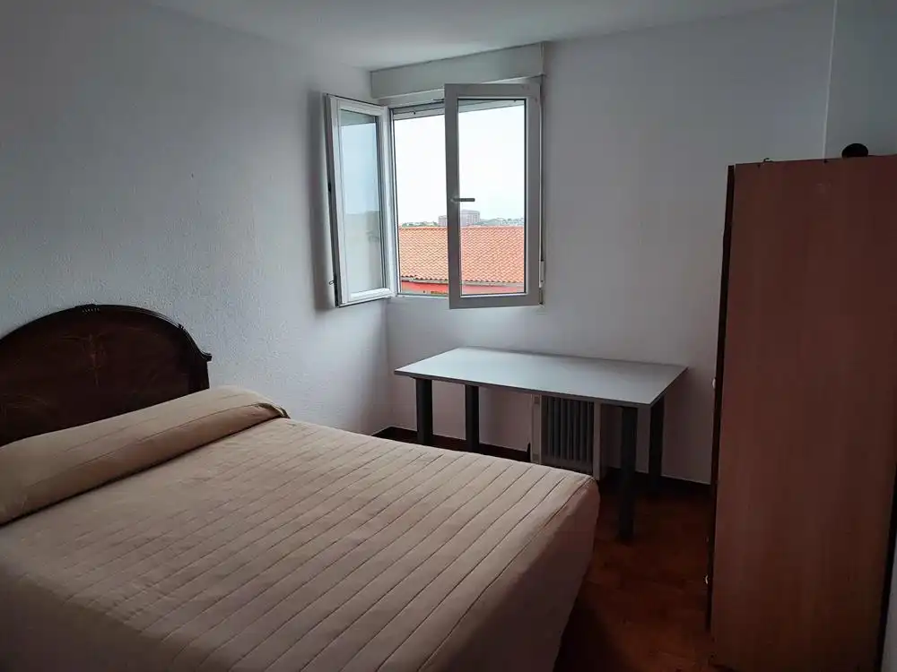 Habitación de Piso en venta en Santander con Calefacción, Parquet y Terraza