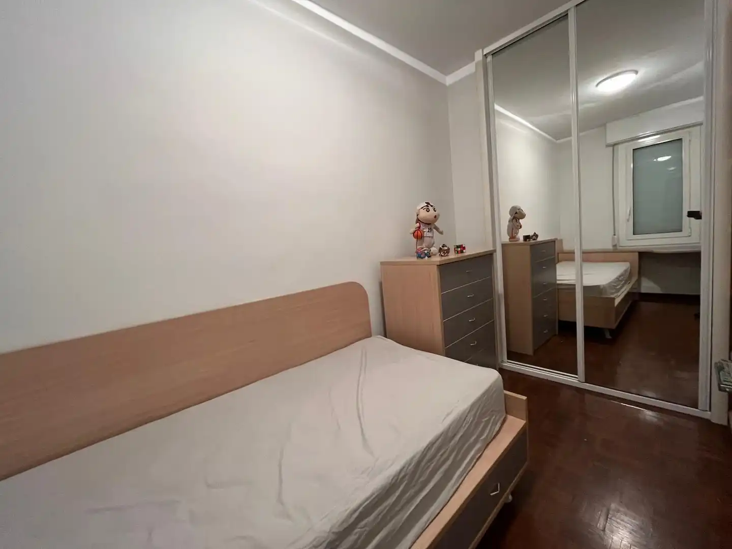 Schlafzimmer von Wohnung zum Verkauf in Barcelona mit Klimaanlage, Heizung und Parkett