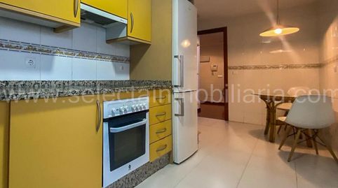 Photo 3 of Flat for rent in Loureiro Crespo, Zona de Plaza de Barcelos, Pontevedra Capital