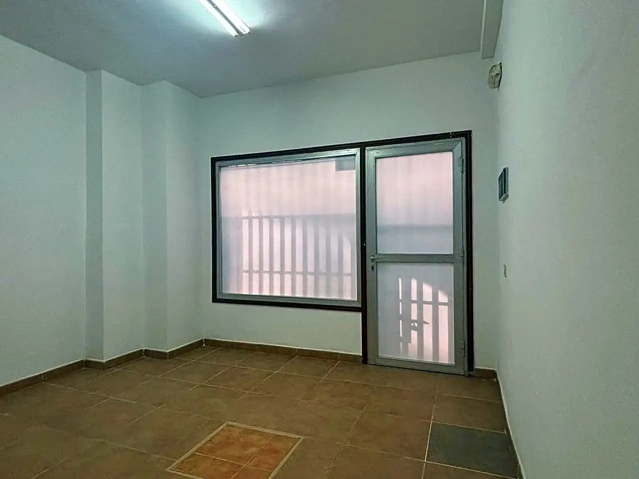 Local comercial en venda a De Buenaventura Bonnet, imagen 6