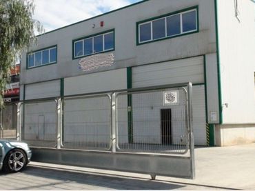 Nave industrial in vendita a Avenida Avenida Antigua Peseta 82
