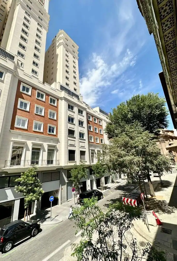 Vista exterior de Estudio para compartir en  Madrid Capital con Aire acondicionado, Calefacción y Terraza