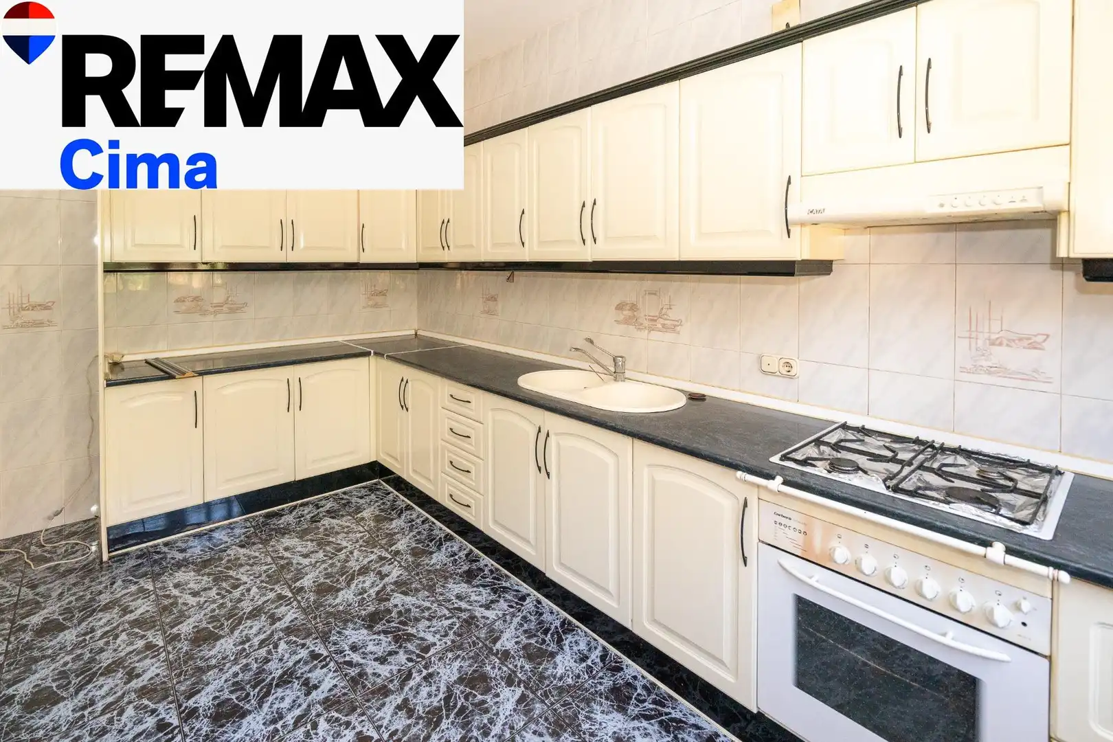 Cocina de Casa o chalet en venta en Baza con Terraza y Balcón