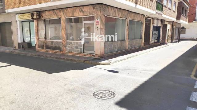 Local comercial en Alquiler en Doctor Ferrero Velasco en San Pedro del Pinatar ciudad