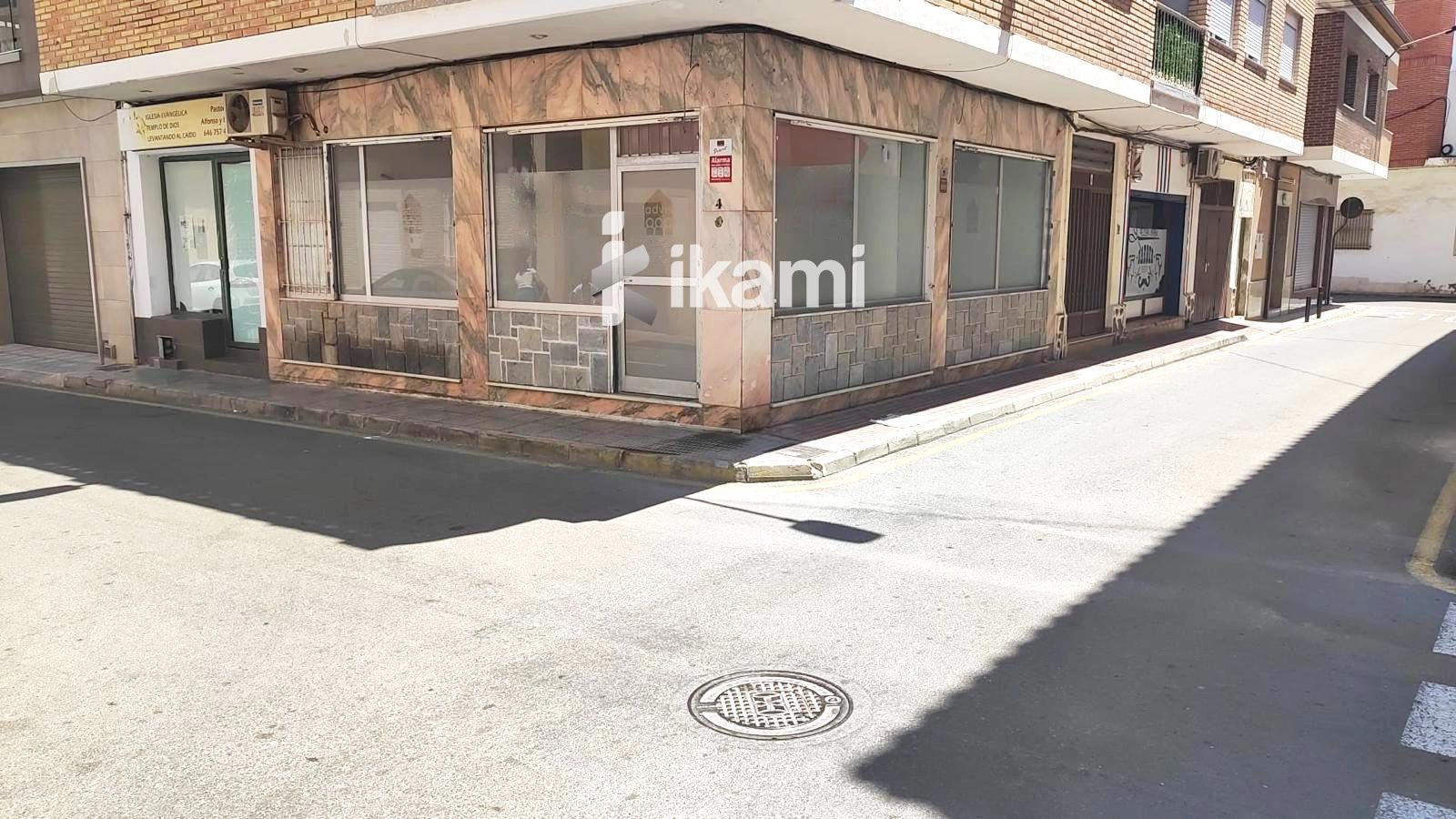 Vista exterior de Local de lloguer en San Pedro del Pinatar amb Alarma