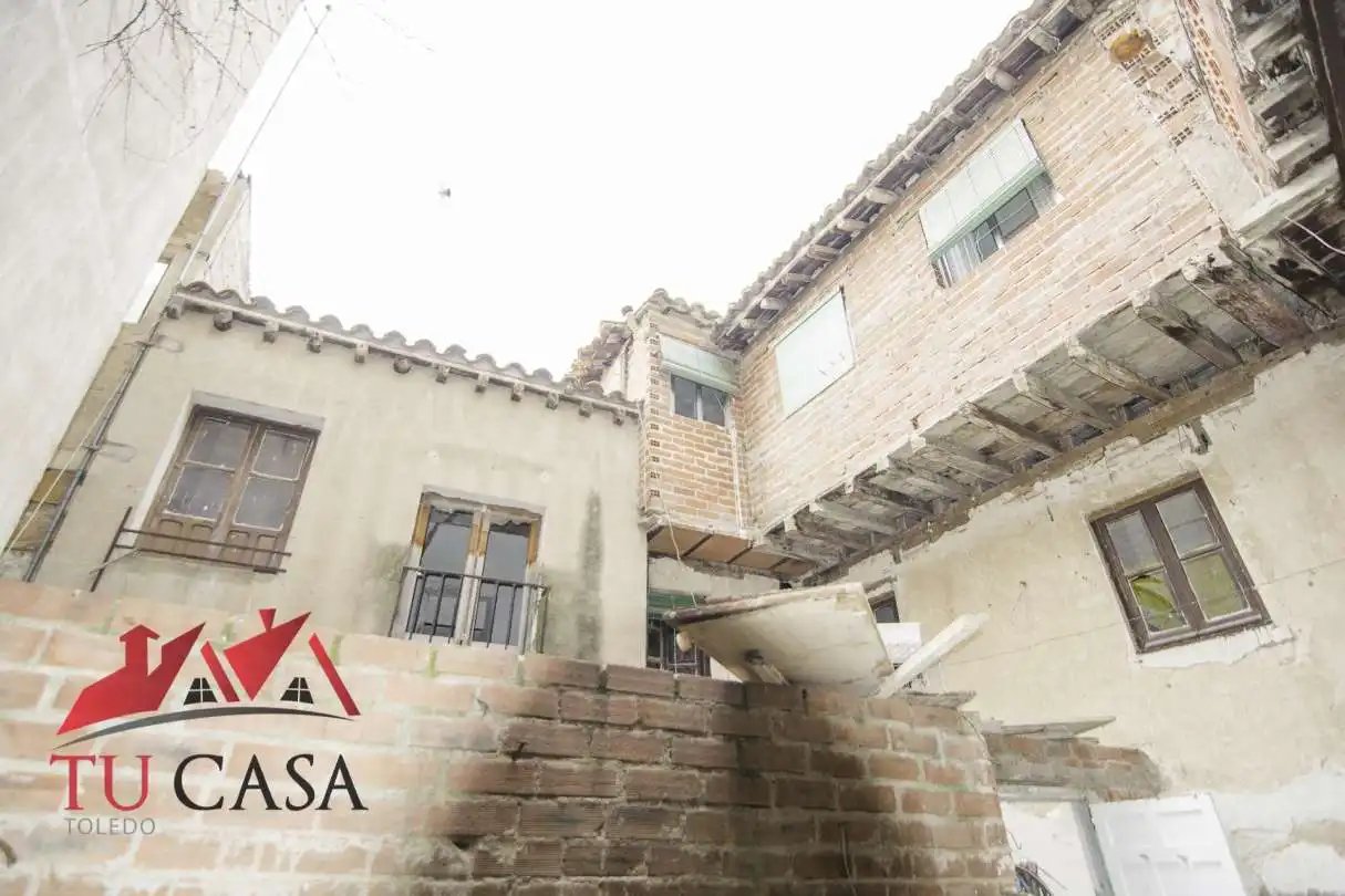 Vista exterior de Casa o xalet en venda en Toledo