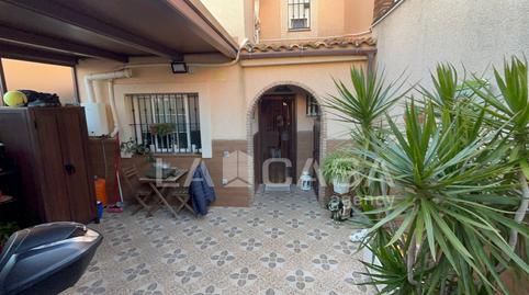 Photo 4 of Single-family semi-detached for sale in San García, Algeciras