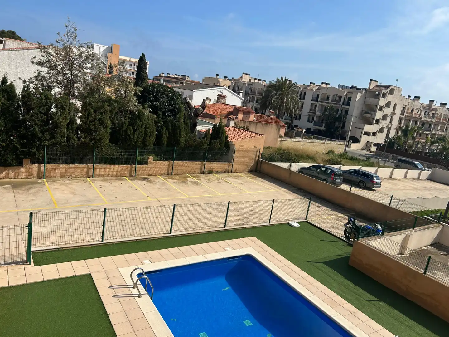 Piscina de Garatge en venda en Mont-roig del Camp amb Alarma
