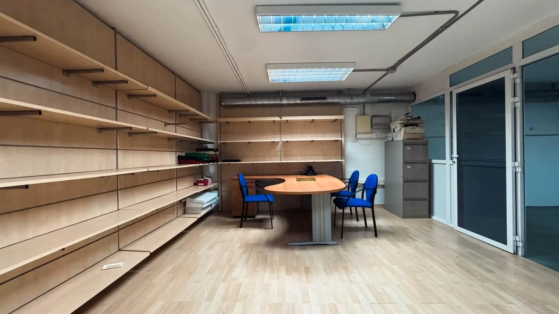 Local en venta en Elche / Elx con Aire acondicionado