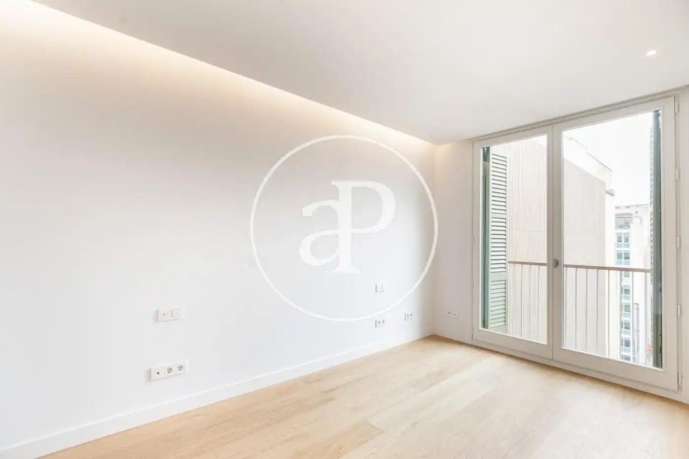 Schlafzimmer von Wohnung zum Verkauf in Barcelona mit Klimaanlage, Heizung und Privatgarten