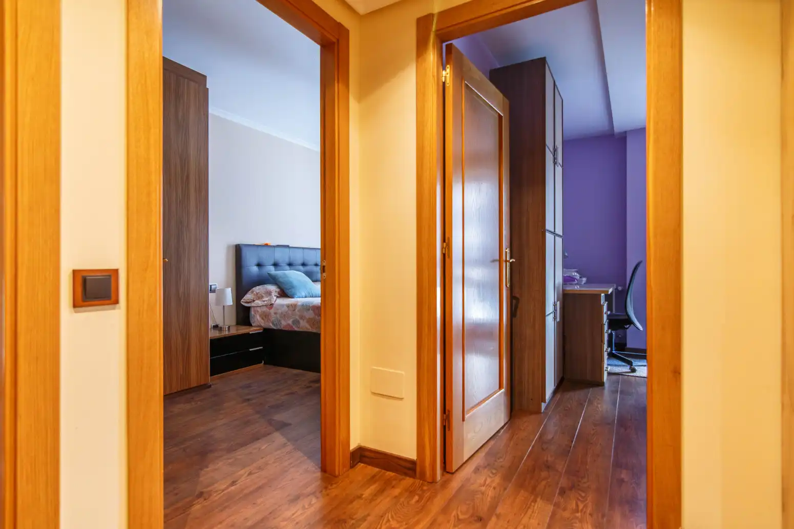Bedroom of Flat for sale in El Carbayedo - El Quirinal