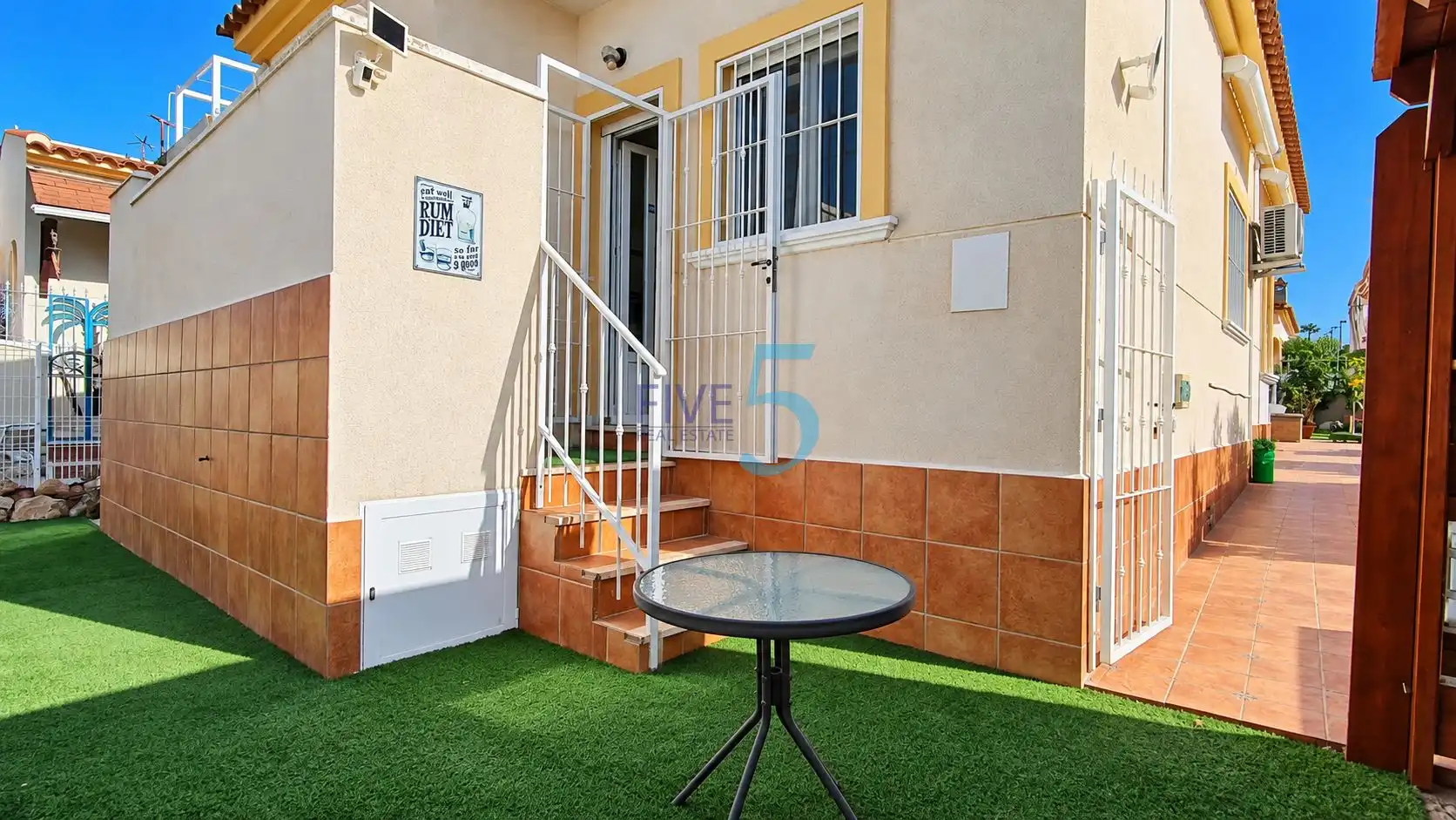Terrassa de Casa o xalet en venda en Benimar