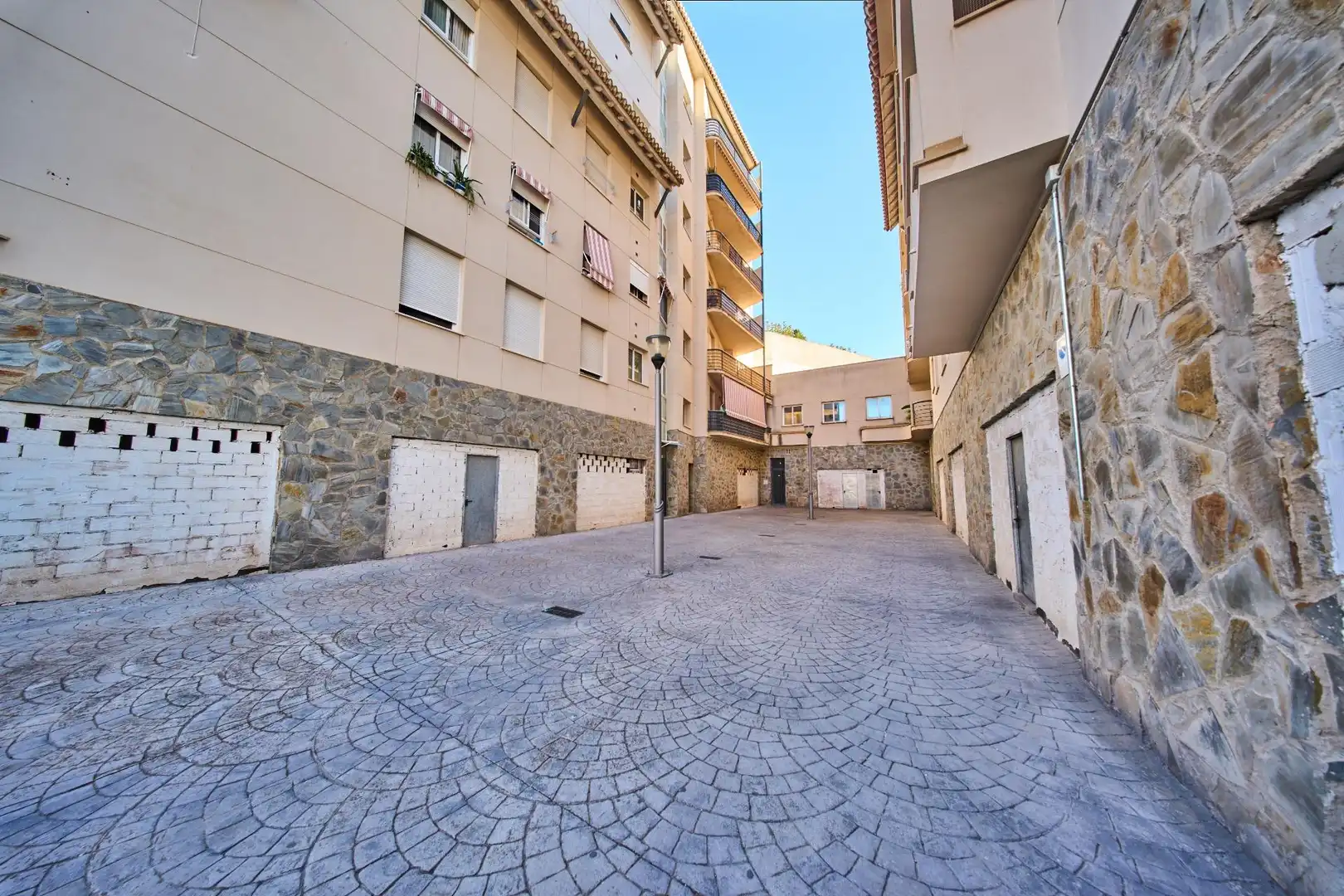 Vista exterior de Piso en venta en Cogollos de la Vega, Granada