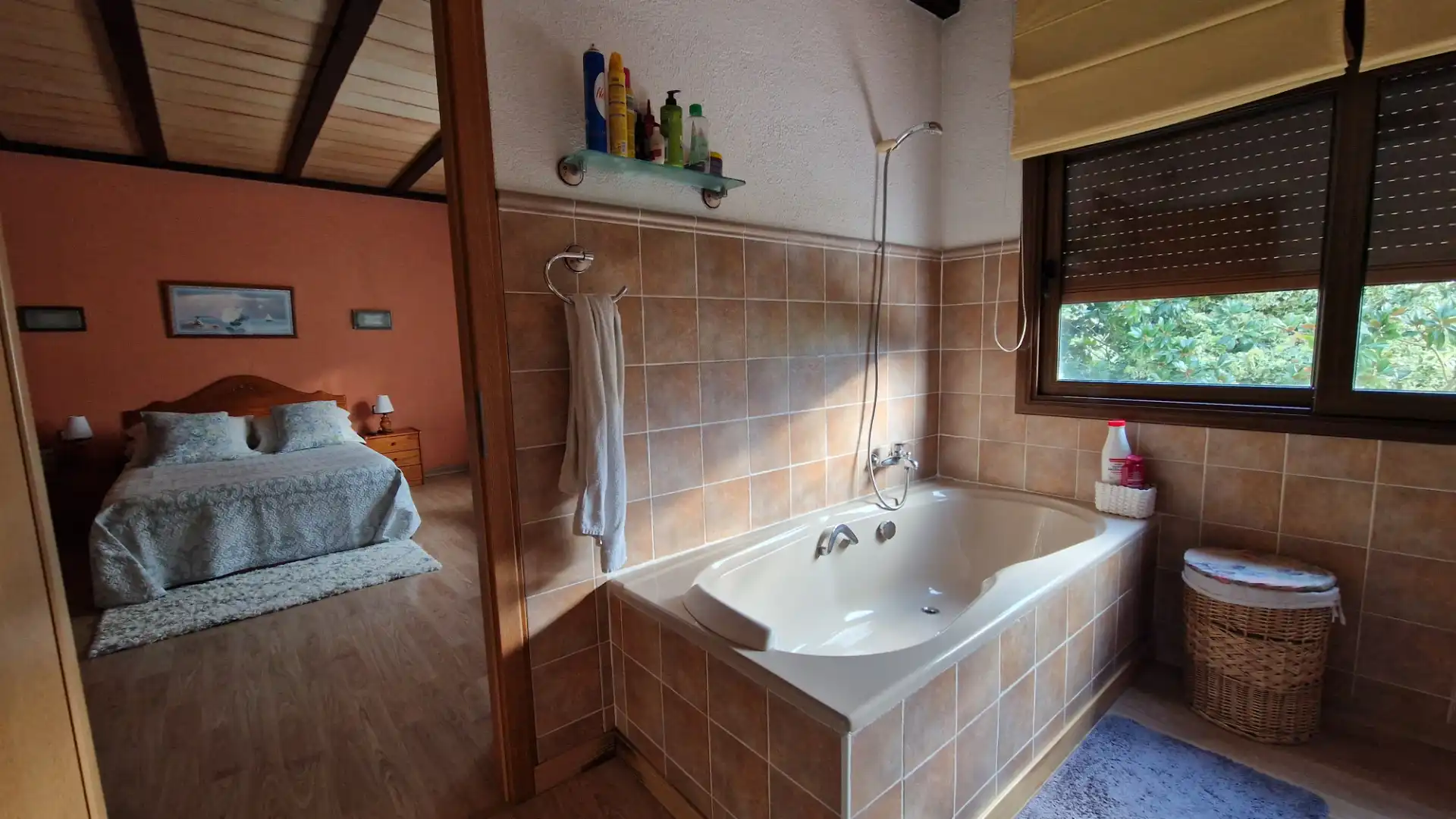 Baño de Casa adosada en venta en Palafolls con Aire acondicionado, Calefacción y Jardín privado