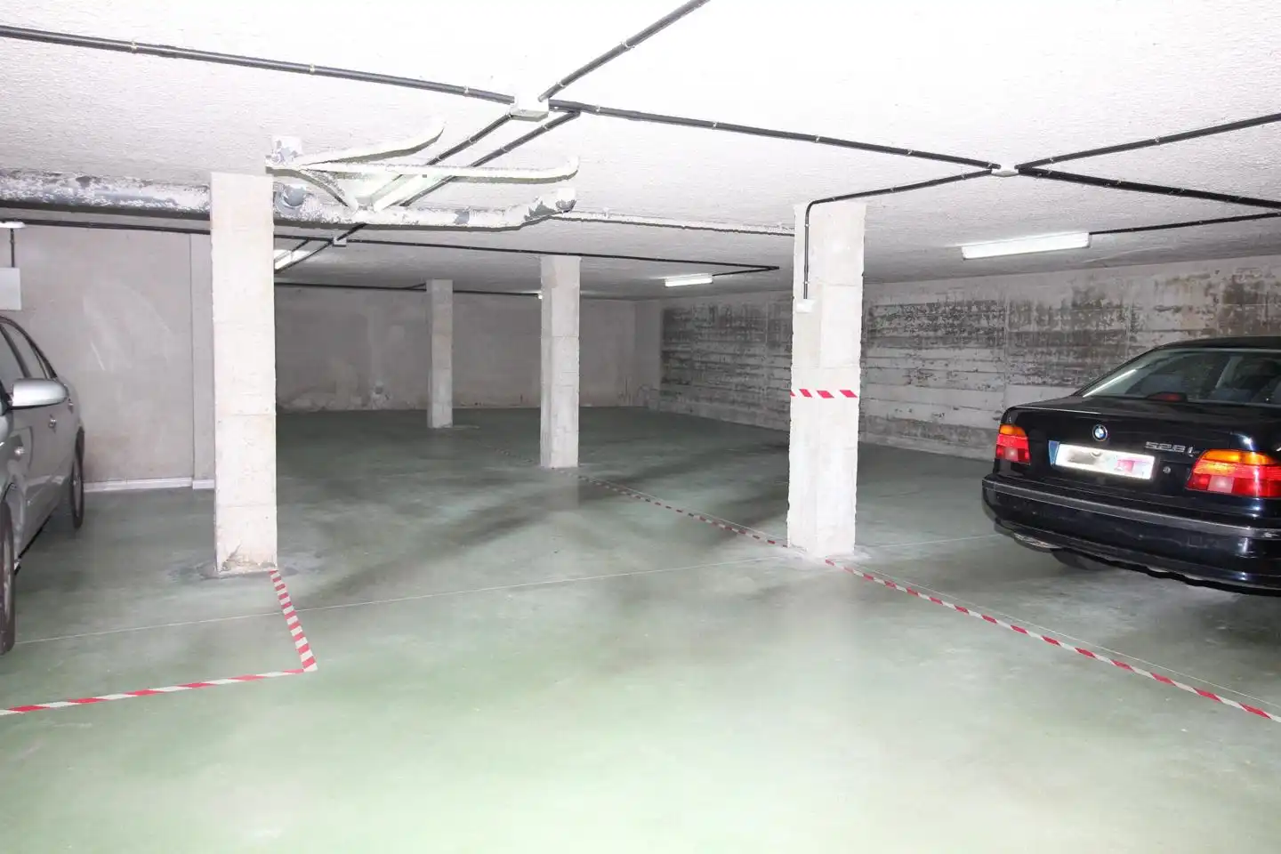 Parking de Piso en venta en Oñati con Calefacción, Trastero y Balcón