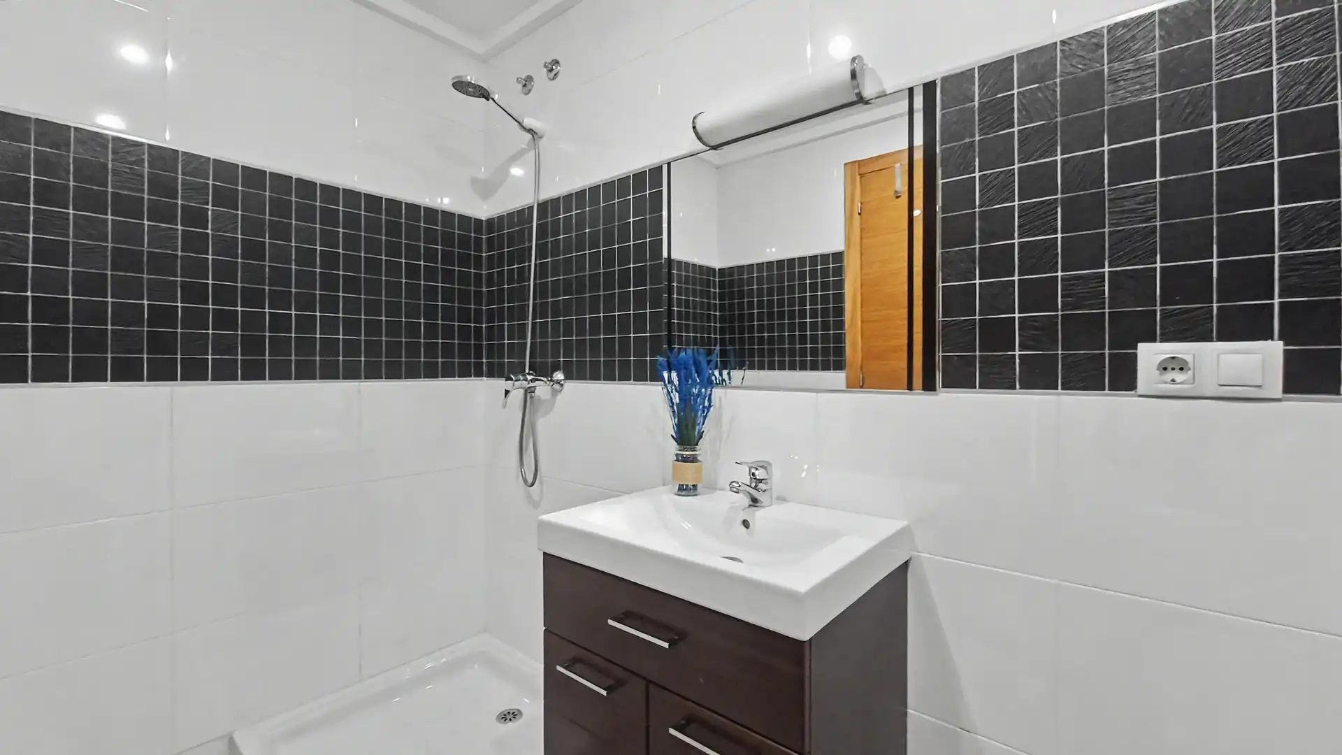 Bathroom of Flat for sale in Pego  with Air Conditioner, Heating and Terrace