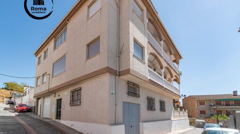 Edificio con dos viviendas en Jun, imagen 3