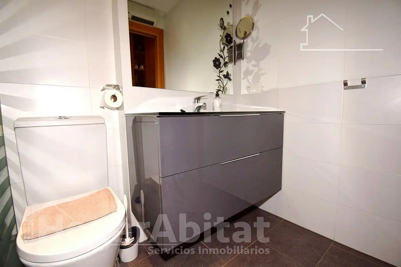 Bathroom of Flat for sale in Onda  with Air Conditioner, Terrace and Storage room