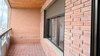 Vista exterior de Pis en venda en  Albacete Capital amb Calefacció i Terrassa