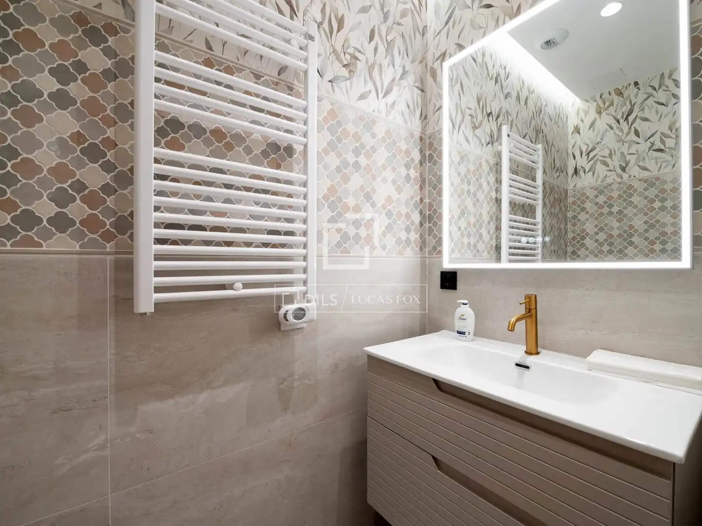 Baño de Piso en venta en Madrid con Aire acondicionado, Calefacción y Parquet