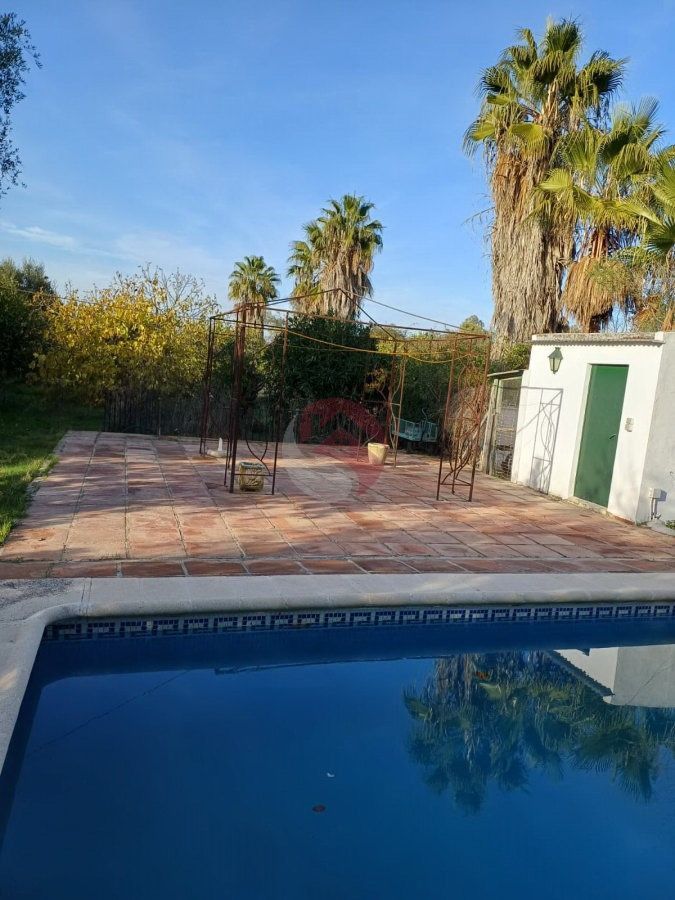 Piscina de Terreny en venda en Alhaurín El Grande