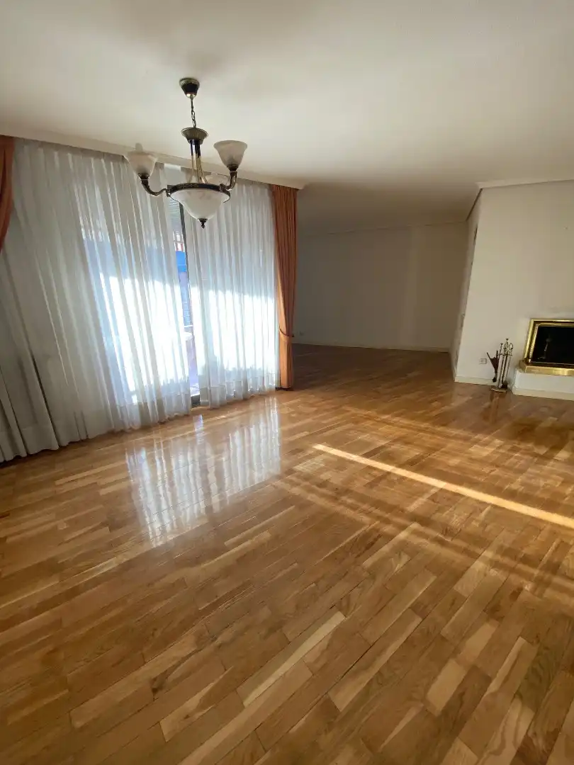 Wohnung zum Verkauf in Avenida Claveles, Zona Carretera del Plantío