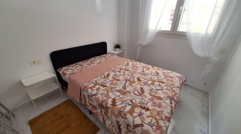 Foto 5 de Apartamento de alquiler en Las Piscinas Naturales, Torrevieja