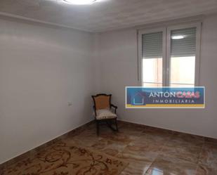 Bedroom of Flat to rent in Novelda