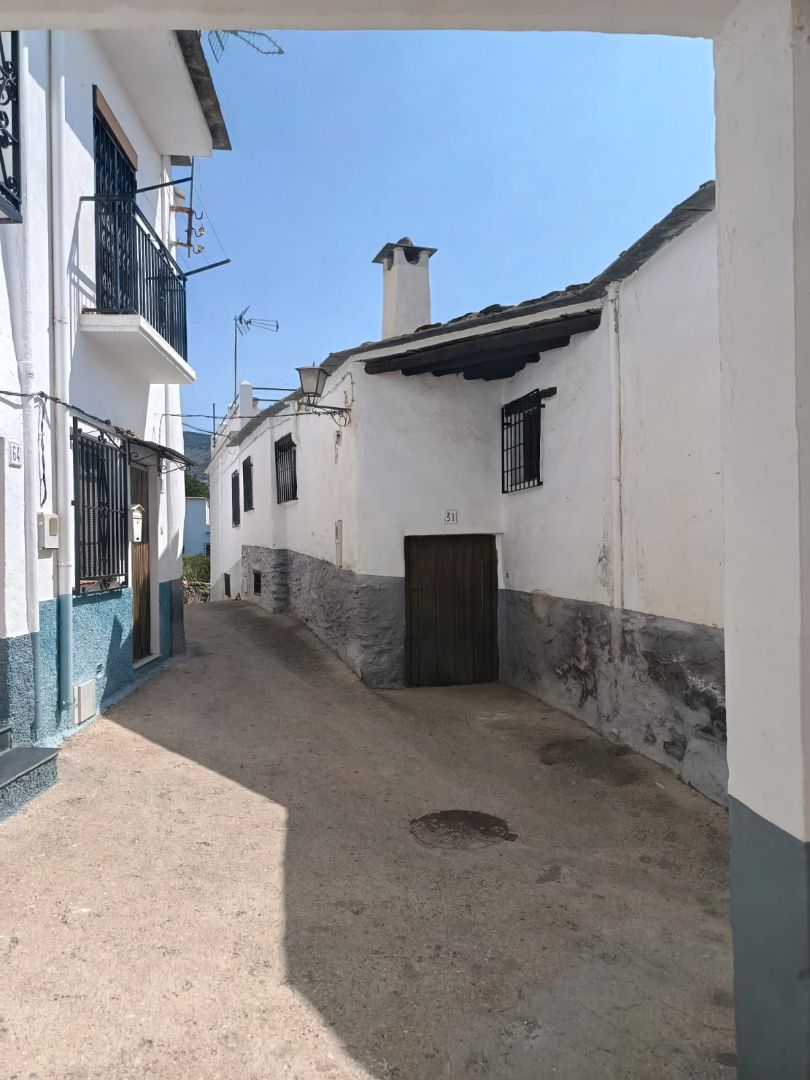 Außenansicht von Country house zum verkauf in Bérchules mit Heizung, Terrasse und Möbliert