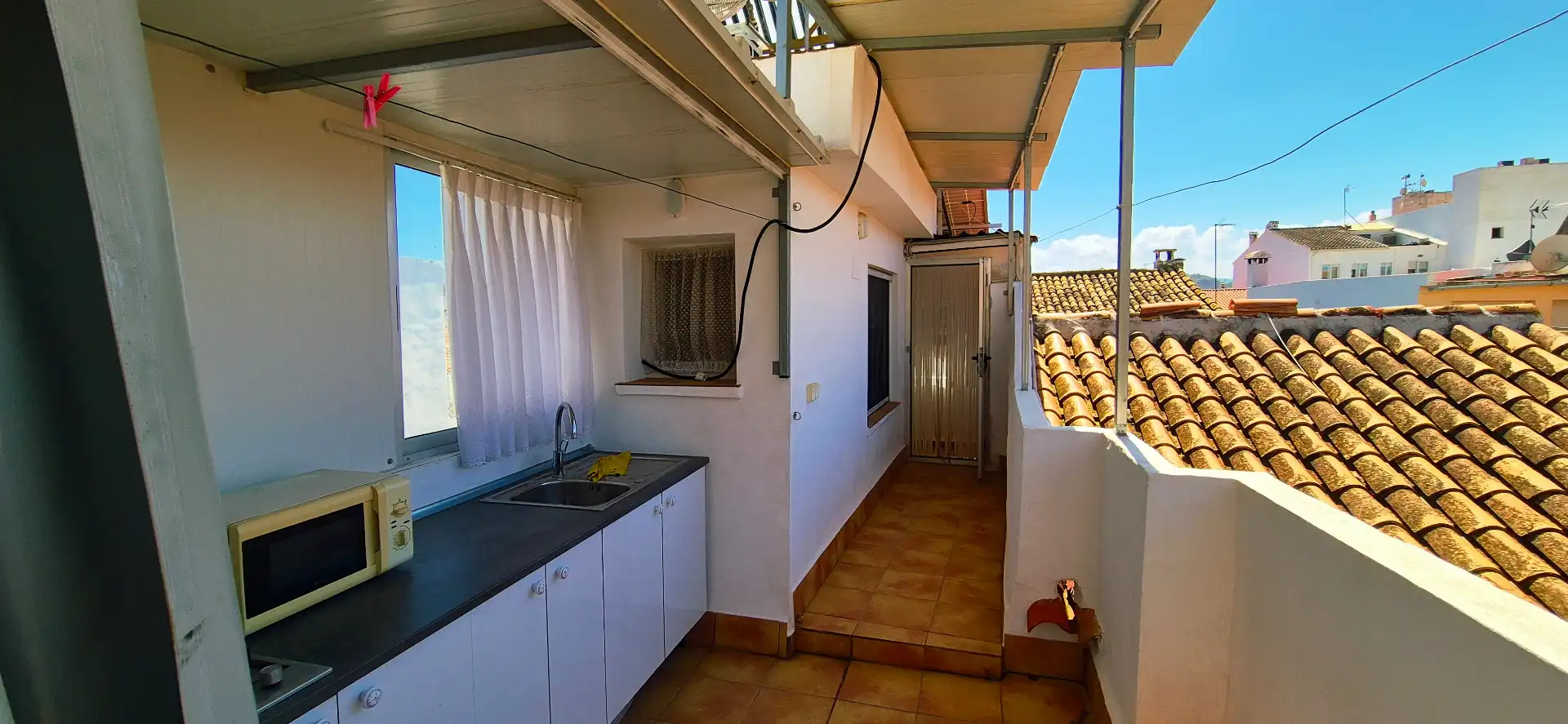 Casa amb terrassa en venda a Carrer Catedratic En Salvador Salom 25, imagen 3