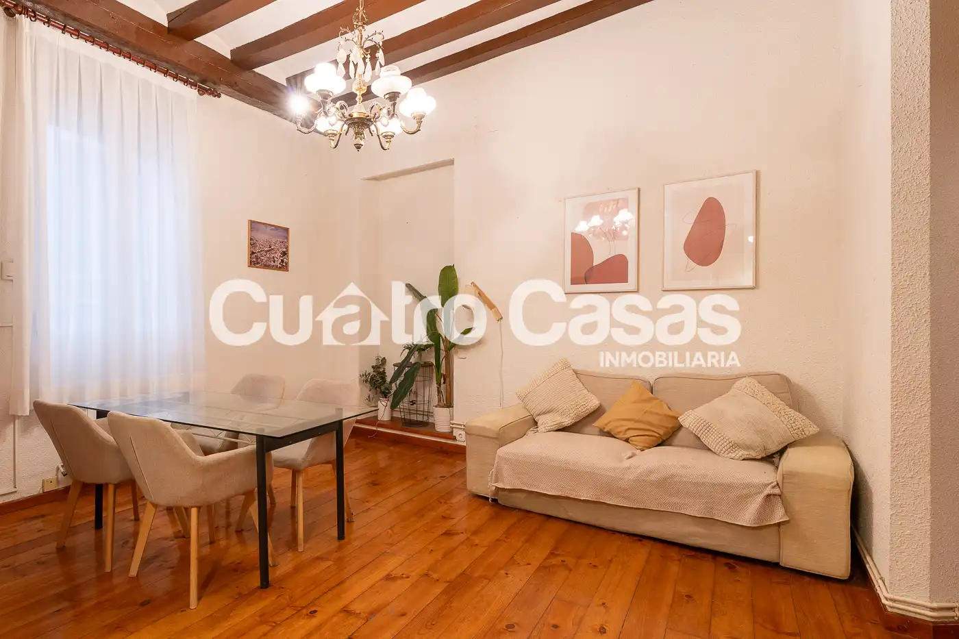 Living room of Flat for sale in  Barcelona Capital  with Air Conditioner, Heating and Parquet flooring