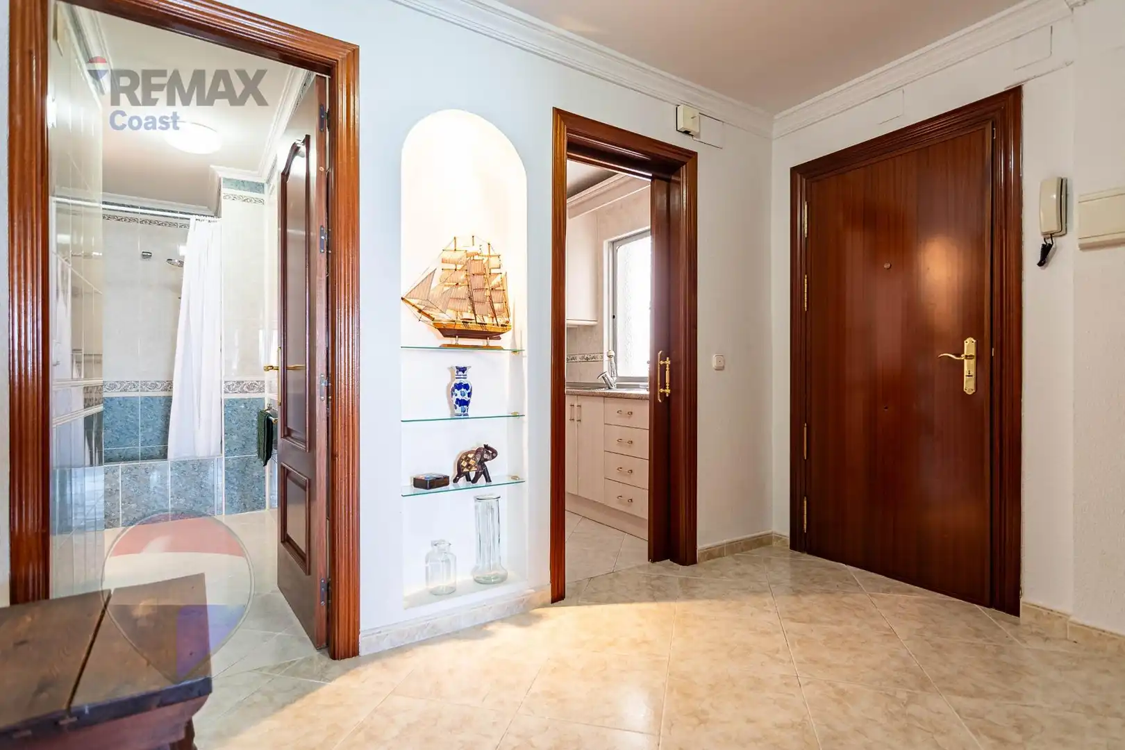 Flat for sale in Fuengirola  with Air Conditioner, Heating and Balcony