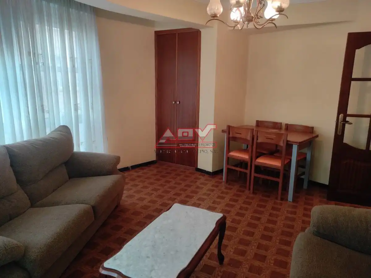 Sala de estar de Piso de alquiler en Ferrol con Aire acondicionado, Amueblado y Balcón