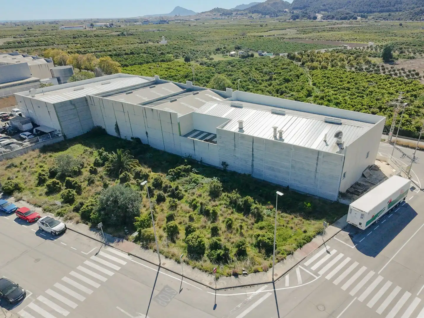 Industrial land for sale in Calle Ponent
