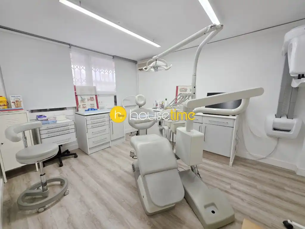 Oficina en venda en Premià de Mar