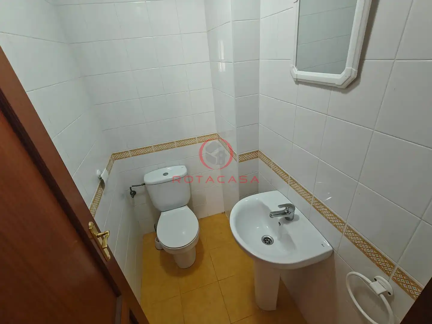 Bathroom of Flat for sale in Rota  with Terrace