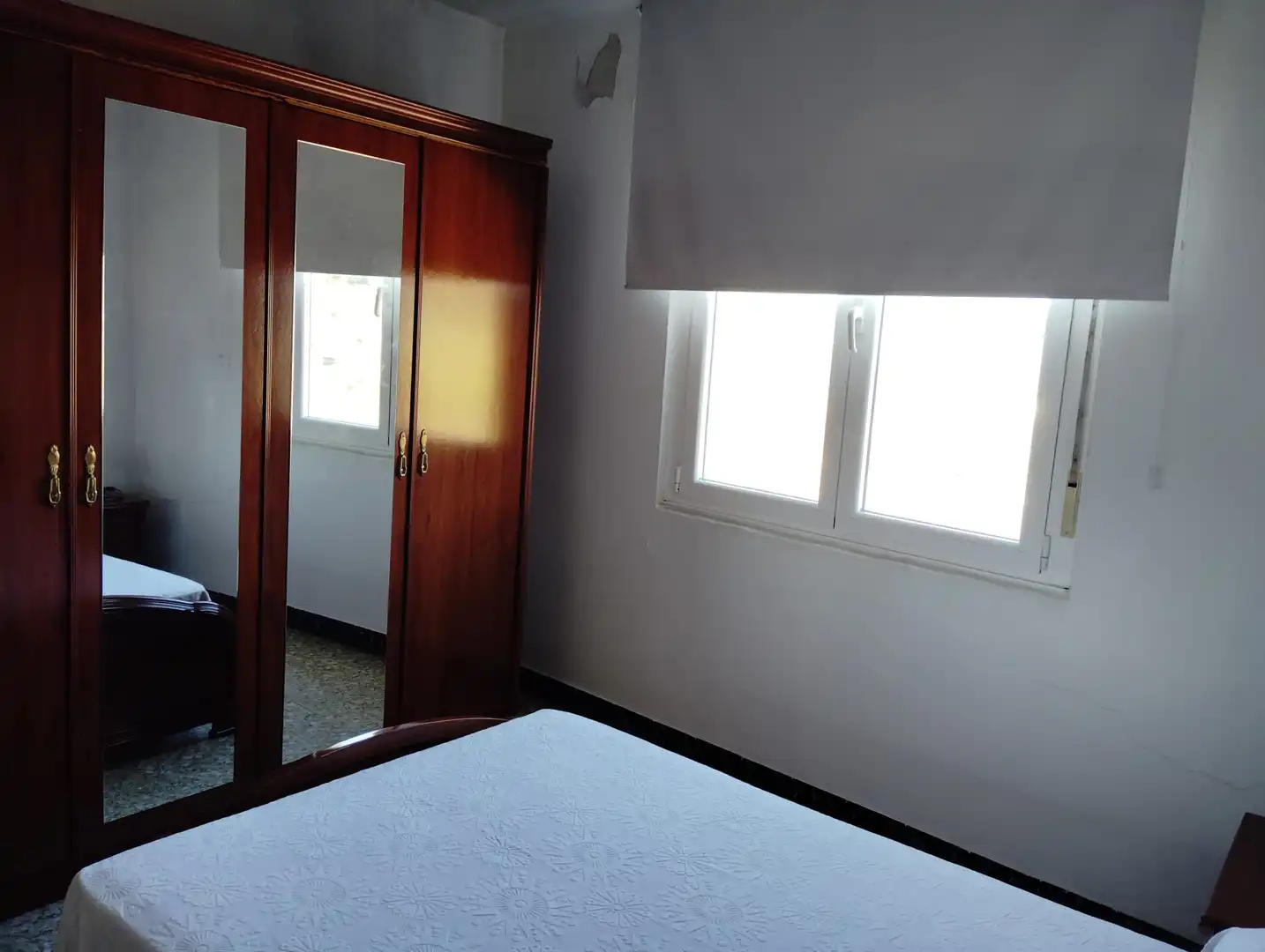Dormitori de Casa o xalet en venda en Noia amb Terrassa i Moblat