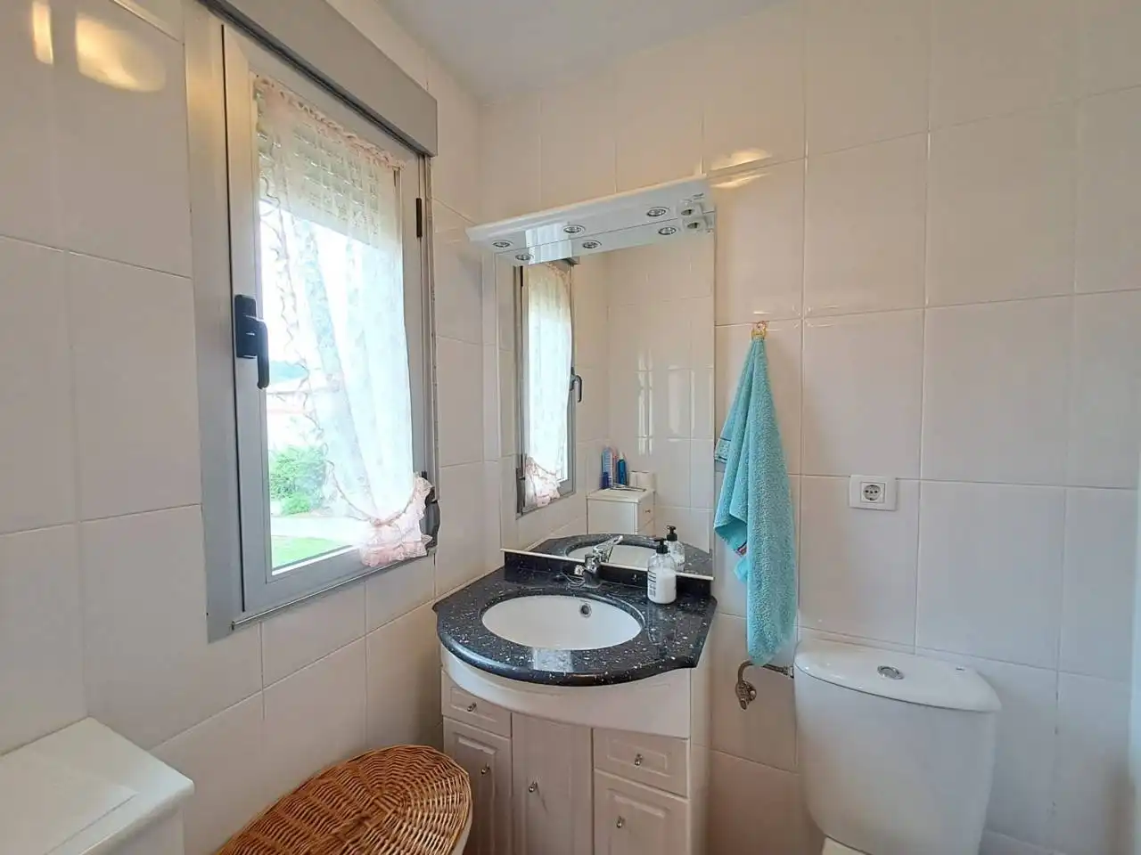 Baño de Casa adosada en venta en Valle de Oca